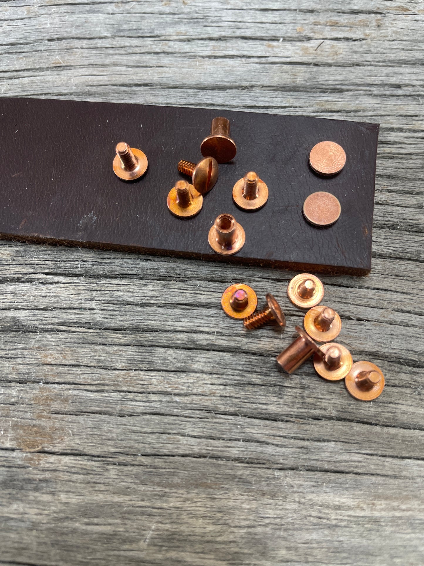 Copper Chicago Screws for Belt-Plate Buckles (CS-01)